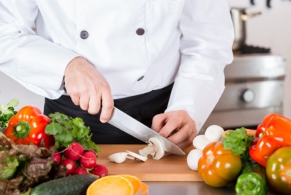 Como escolher o tipo certo de faca para sua cozinha